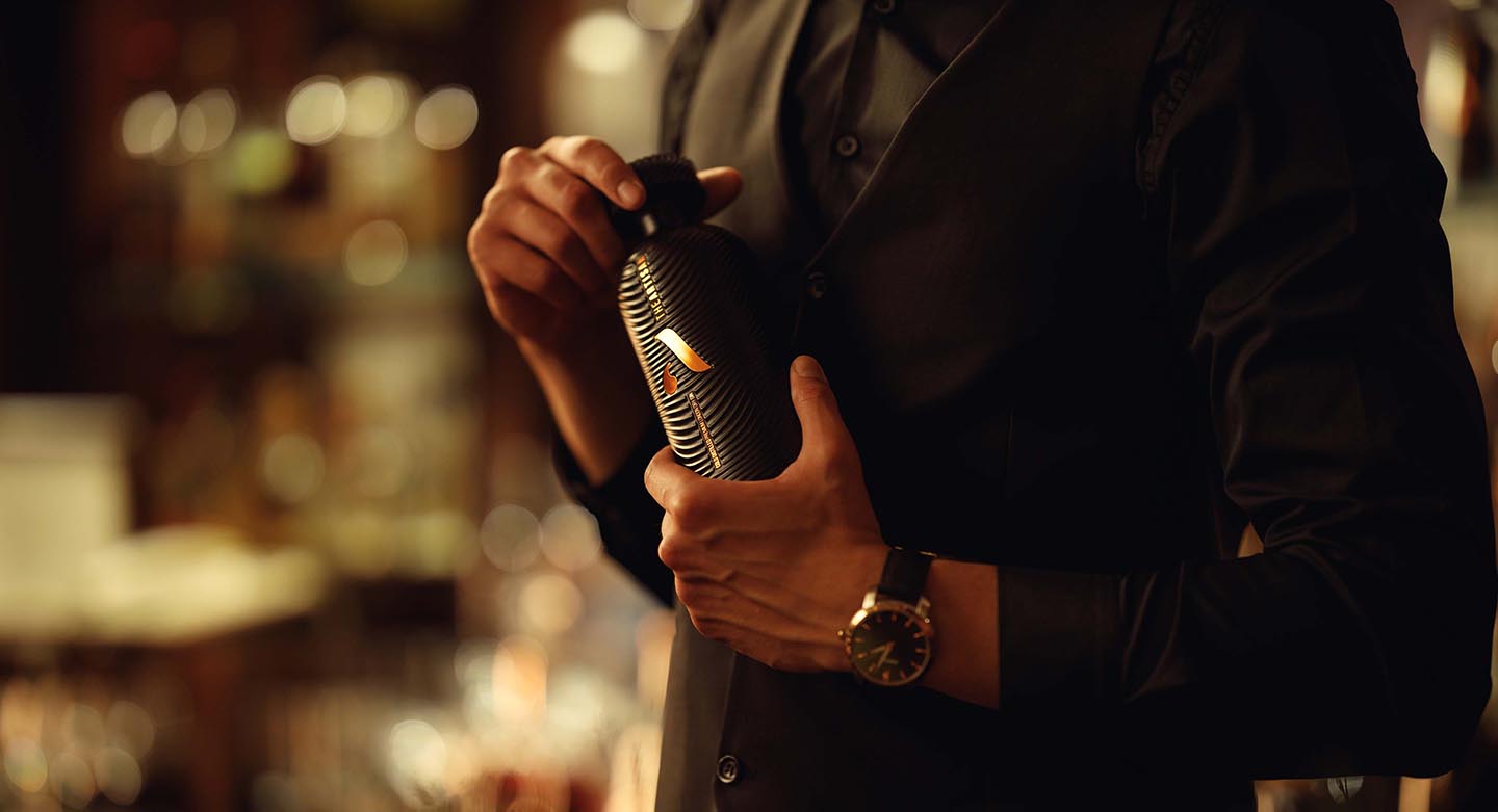 The Artisan Gin — Fotografija · Video